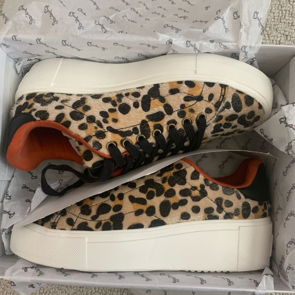 Leopard Print Platform Sneakers
